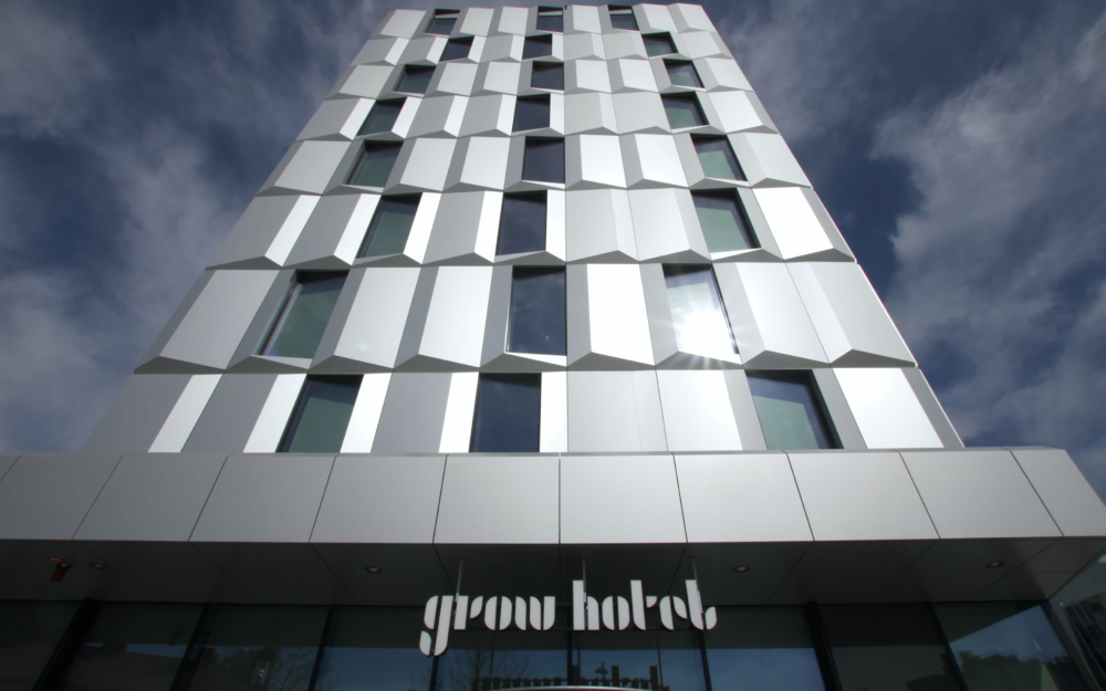 Fasadglas Grow Hotel
